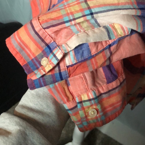 Old Navy The Classic Shirt Button Down Plaid Women’s Size Large EUC - Picture 4 of 7